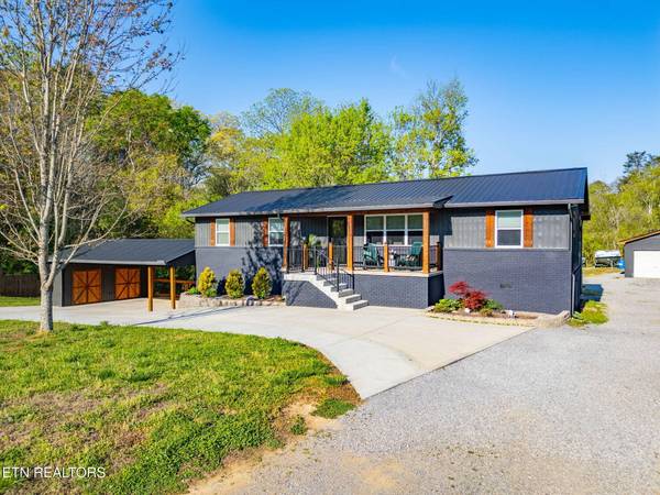 6414 Pine Grove Rd, Knoxville, TN 37914