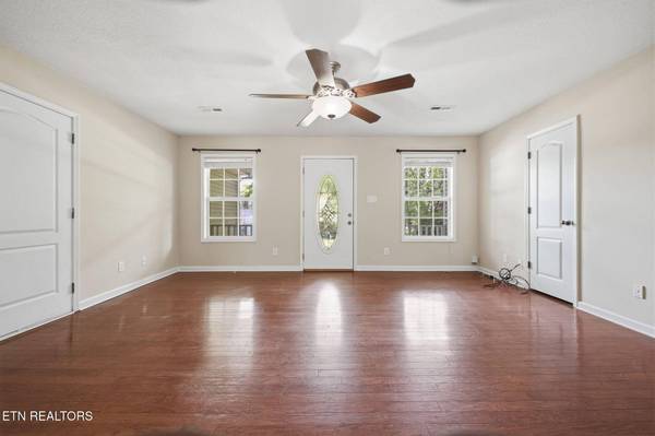3508 Belleview Rd, Knoxville, TN 37917