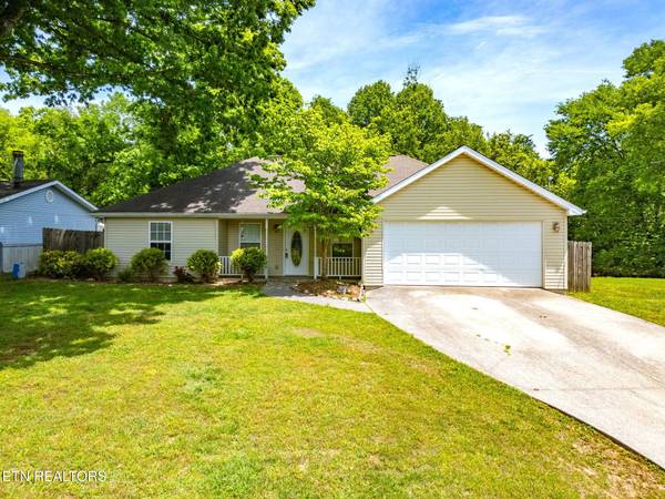 3508 Belleview Rd, Knoxville, TN 37917