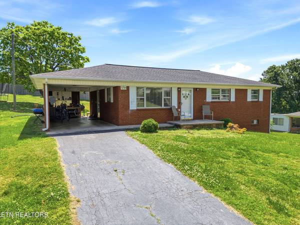7295 Briarwood DR, Talbott, TN 37877