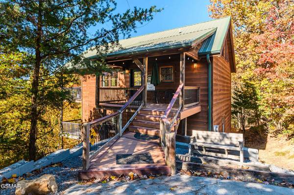 4104 Harvest Moon RD, Sevierville, TN 37862