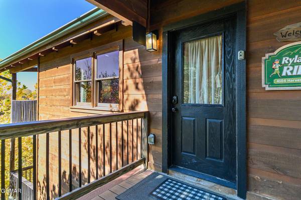 4104 Harvest Moon RD, Sevierville, TN 37862