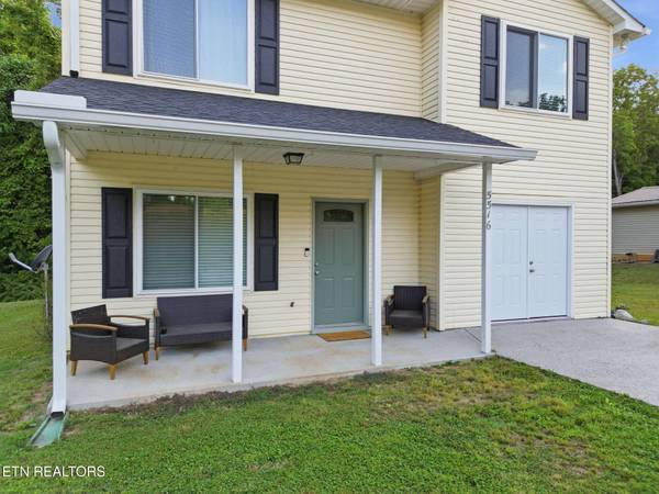 5516 Emory Rd, Powell, TN 37849