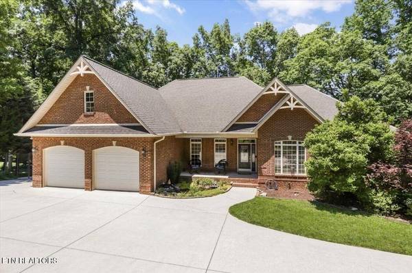 103 Winchester CIR, Oak Ridge, TN 37830