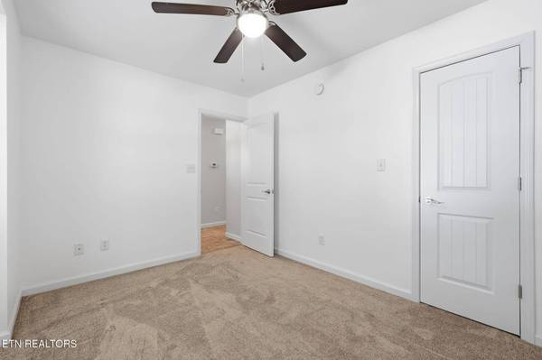 1004 Jadestone WAY, Knoxville, TN 37923