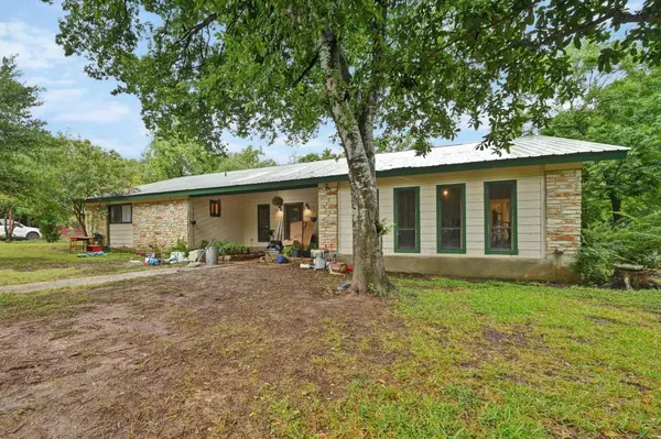 12902 Ben Milam DR, Manchaca, TX 78652