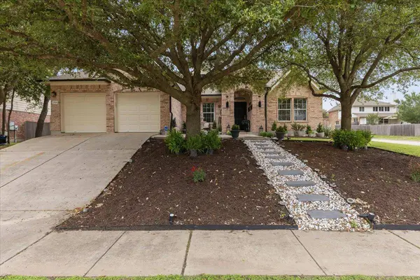 2501 Aspen Meadow RD, Leander, TX 78641