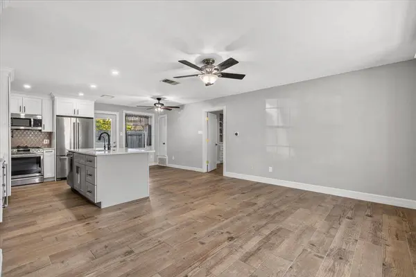 6200 Shadow BND, Austin, TX 78745