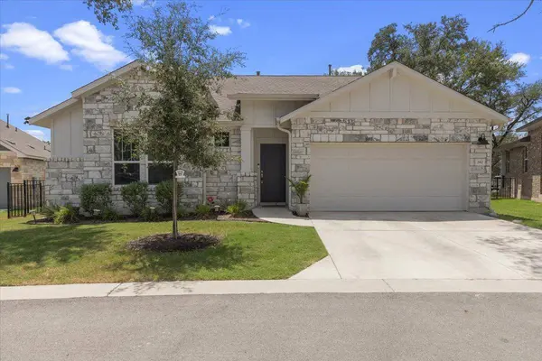 242 Reveille DR