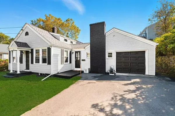 18 Stafford Street, Swansea, MA 02777