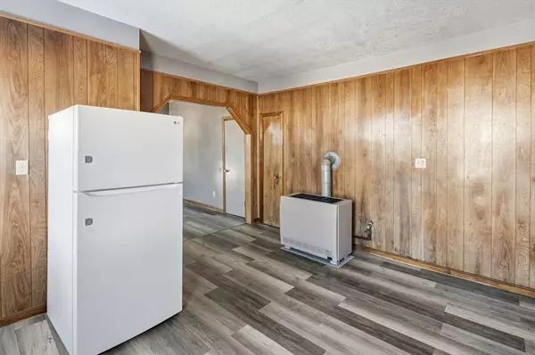 857 S 1st Street #2, New Bedford, MA 02744