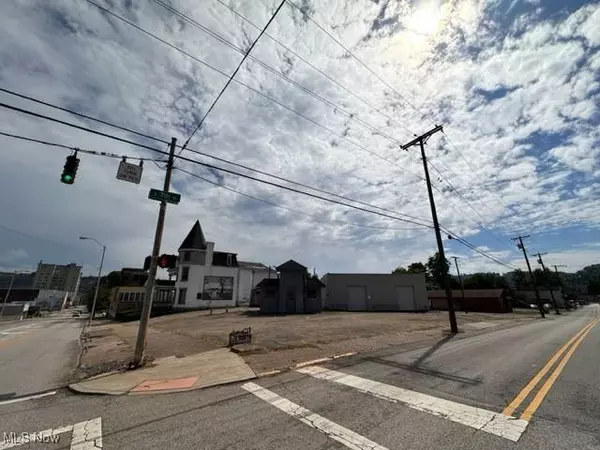 644 Market ST, Steubenville, OH 43952