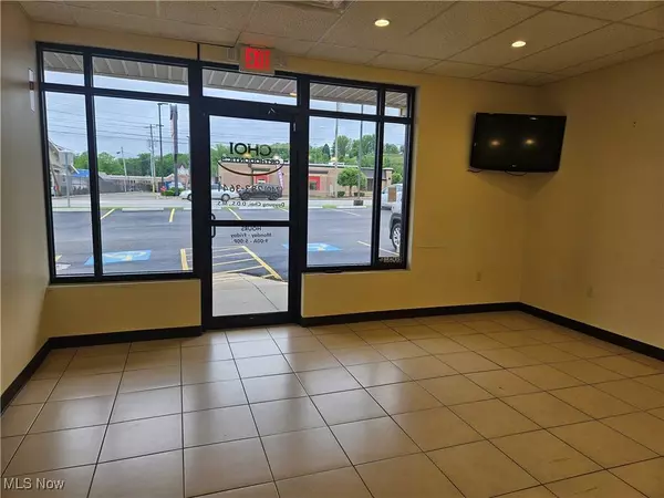 2203 Sunset BLVD, Steubenville, OH 43952