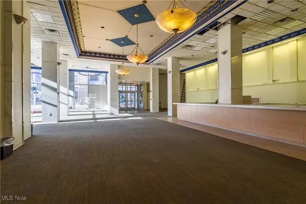 100 N 4th ST, Steubenville, OH 43952