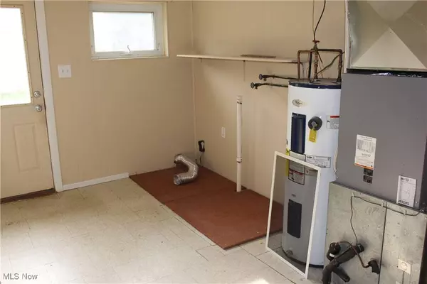 800 & 802 Township Road 156, Rayland, OH 43943