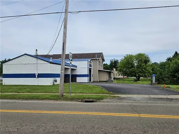 260 Columbia ST, Leetonia, OH 44431