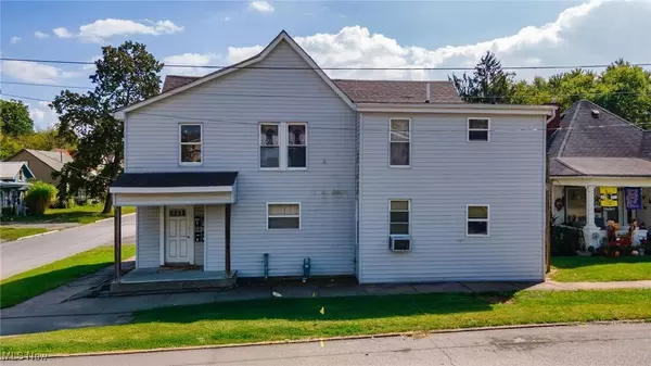 697 Country Club RD, Cadiz, OH 43907