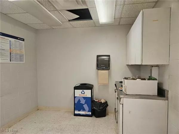 600 Main ST, Wintersville, OH 43953