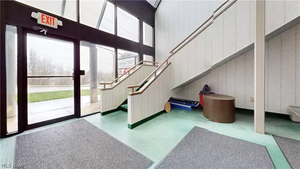 2230 Sunset BLVD, Steubenville, OH 43952