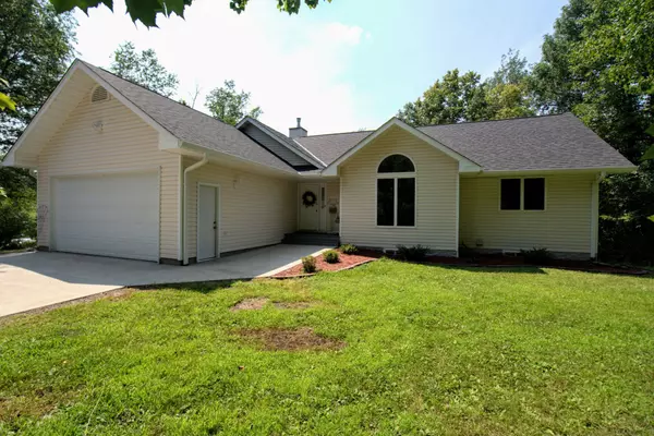 Tranquil Country Living with Modern Comforts: Renovated Home on 20 Serene Acres in Mora