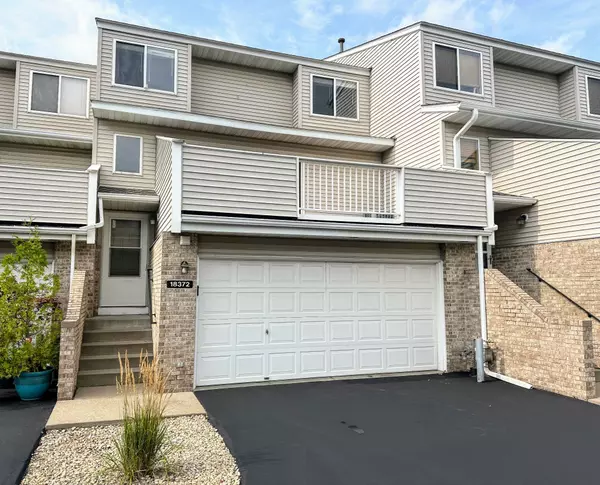Move-In Ready Farmington Townhome