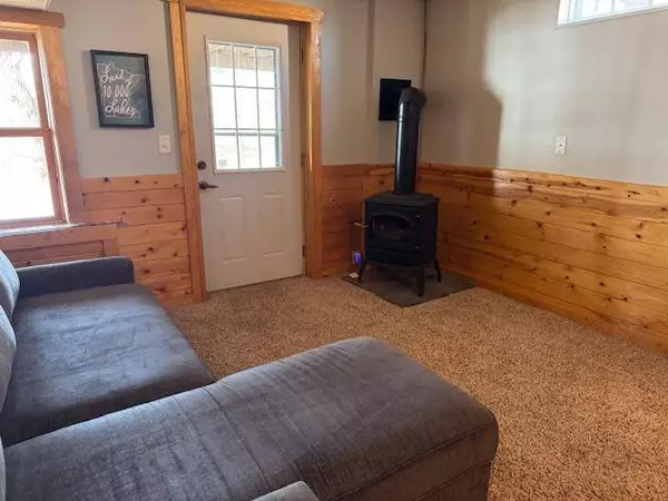 1607 Larson DR, Mora, MN 55051