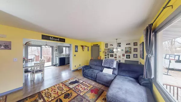 1923 Shady Acres LN, Mora, MN 55051