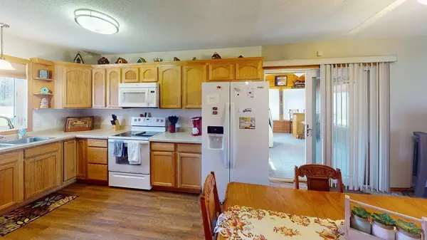 1758 240th AVE, Mora, MN 55051