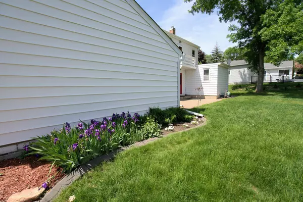 2559 Westview TER, Hopkins, MN 55305