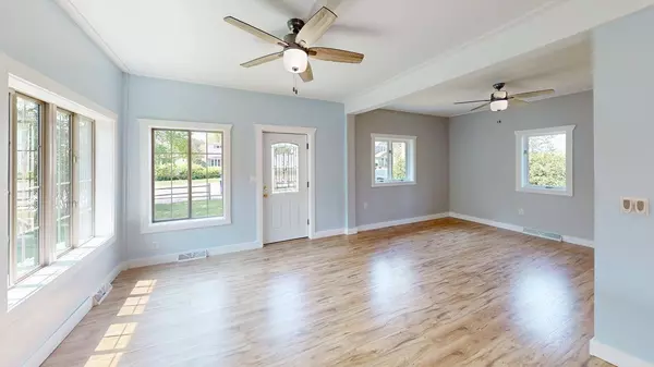 3726 Mayfair AVE, Hibbing, MN 55746