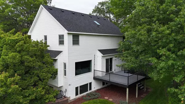 1848 141st LN NE, Ham Lake, MN 55304