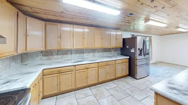 1001 3rd ST SW, Crosby, MN 56441