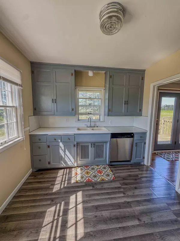 2197 313th AVE NW, Cambridge, MN 55008