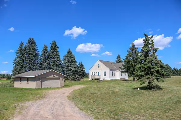 2197 313th AVE NW, Cambridge, MN 55008