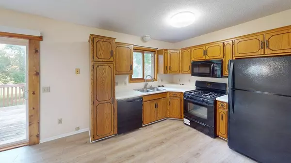 312 8th ST N, Sartell, MN 56377