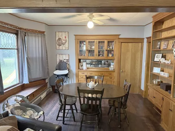 105 N Ciro AVE, Ogilvie, MN 56358