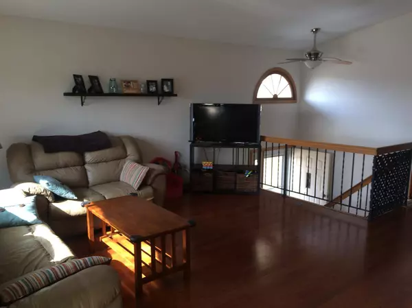 13667 84th PL N, Maple Grove, MN 55369