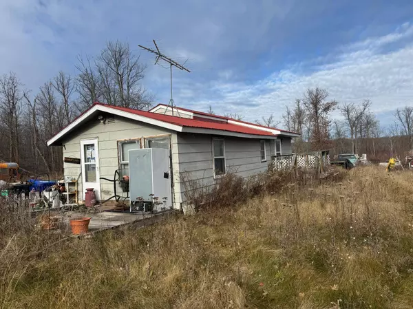 1818 297th AVE, Mora, MN 55051