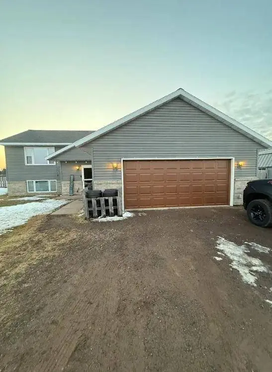 2495 County Road 5, Carlton, MN 55718