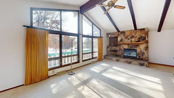27015 Flintwood CIR, Wyoming, MN 55092