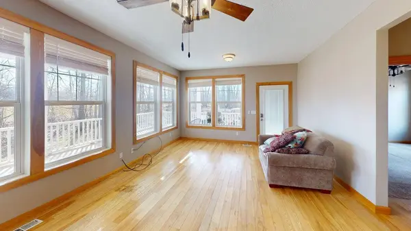 40491 Par Five DR, Onamia, MN 56359