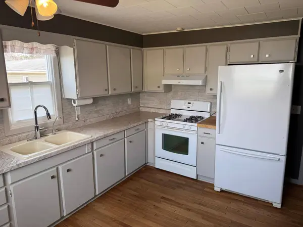 105 3rd ST SE, Hinckley, MN 55037