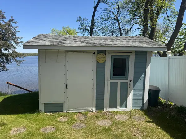 7221 100th AVE SE, Clear Lake, MN 55319