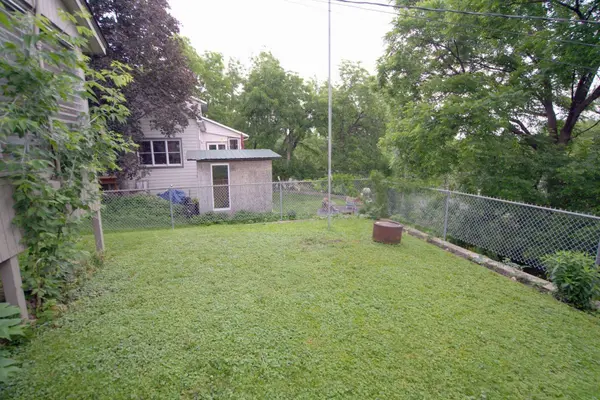 251 20th AVE N, Hopkins, MN 55343