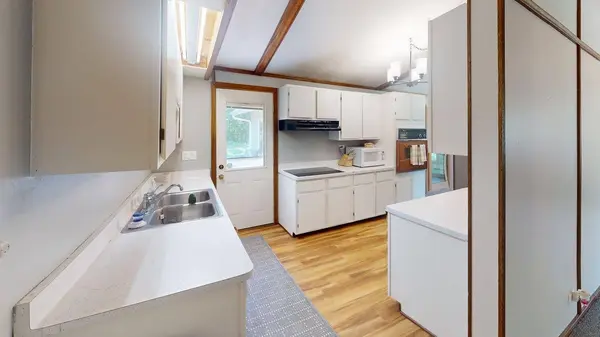 6041 115th ST NW, Maple Lake, MN 55358