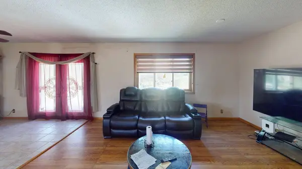 13093 Elgin DR NW, Elk River, MN 55330