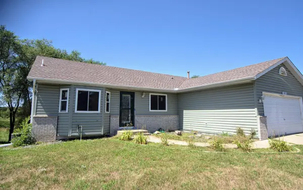 13093 Elgin DR NW