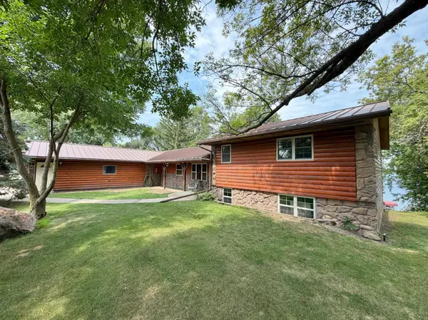 3235 Lake Andrew RD SW