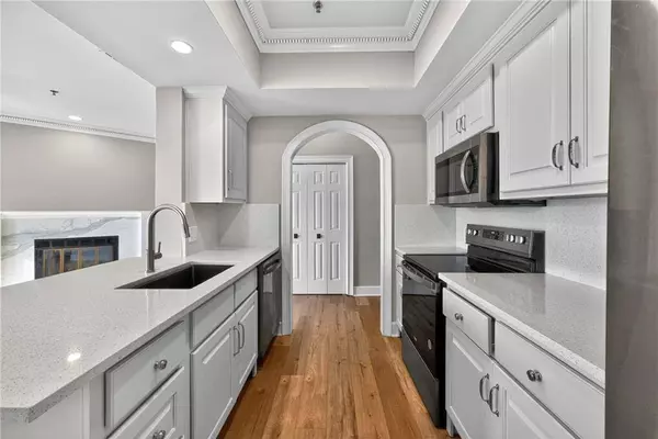 2161 Peachtree RD NE #706, Atlanta, GA 30309