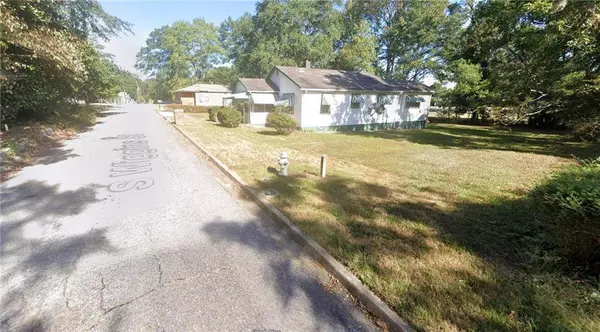 2706 S Wiggins ST, Lithonia, GA 30058